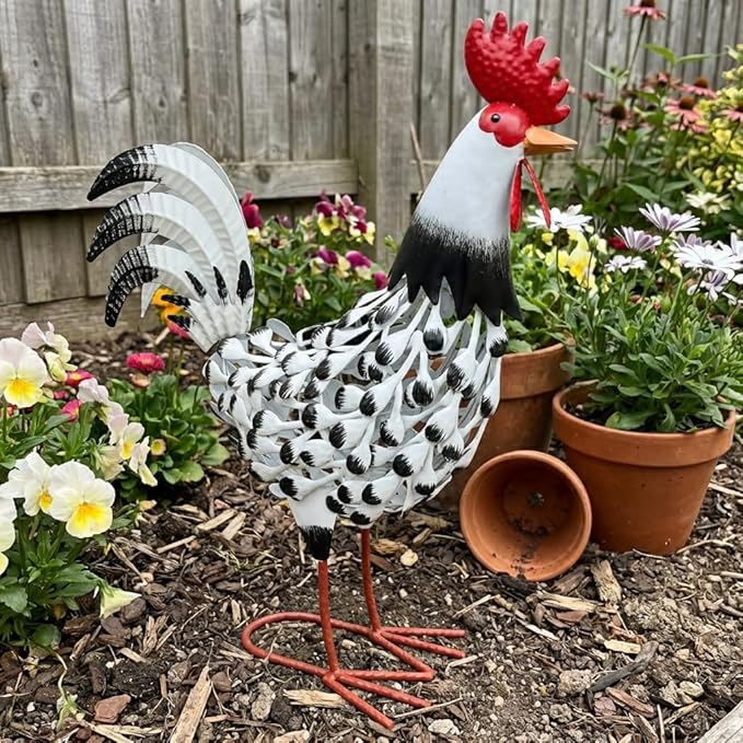 HONGLAND Metal Rooster Yard Decor,16" Solar Chicken Garden Statues Outdoor,Farm Animals Lawn Decorative Ornaments Outside for Home Patio Backyard Landscape