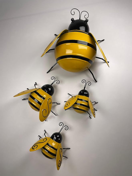 Metal Garden Decor Ladybugs for Outside, Set of 4, Orange, Red, Blue, Green (1Big 3Small Bumble Bees)