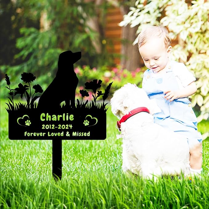 Custom Labrador Dog Memorial Grave Marker,Personalized Dog Memorial Garden Stake,Flora Dog Plaque Burial Stake Engraved Sign,Sympathy Grave Stake for Loss of Dog,Pet Memorial Statue Headstone Labrador