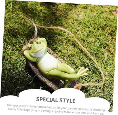 Lovely Hanging Frogs Ornament Resin Courtyard Frogs Figure with Swing Weather-Resistant Garden Statues Decor for Outdoor Patio Home Office Gift for Friends and Family