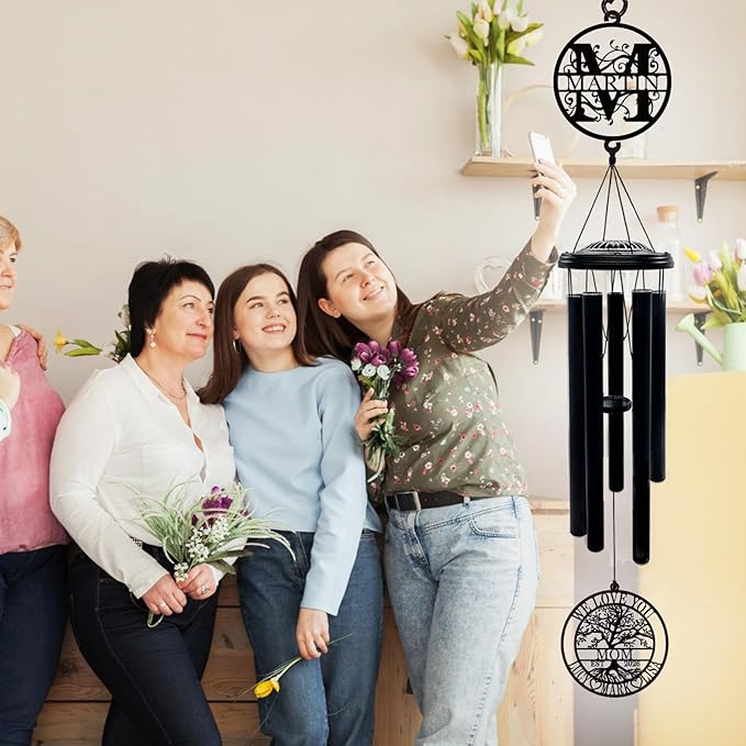 Personalized Mother's Day Wind Chimes with Custom Metal Signs, Tree of Life Mom Wind Chime with Family Name & Kids Names, Outdoor Garden Hanging for Mom
