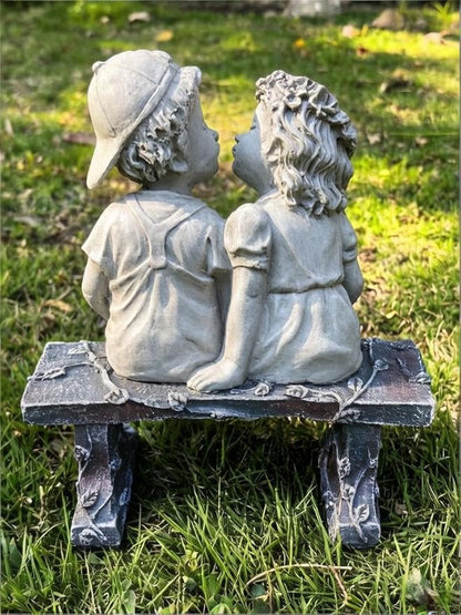 First Kiss Garden Outdoor Statue Decorative, Flower Bed Decor Puppy Love Kissing Couple, Boy and Girl Kissing Garden Figurine for Yard Patio Art
