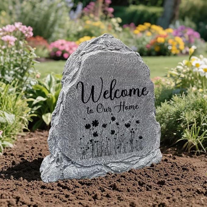 Garden Stone Sculpture with Flowers and Text Welcome to Our Home, Solar Resin Outdoor Sculpture, Suitable As Tomb Decoration for Gardens, Lawns, Cemeteries, Memorial Gifts, Home Decoration