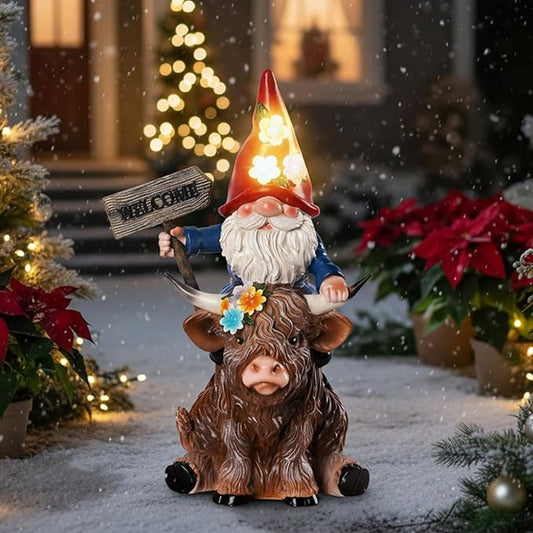 Solar Highland Cow Statue with Gnome Holding Welcome Sign Resin Highland Cow Figurines 9.2" Waterproof for Outdoor Lawn Yard Porch Patio Decor Housewarming Gifts for Women Mom Grandma