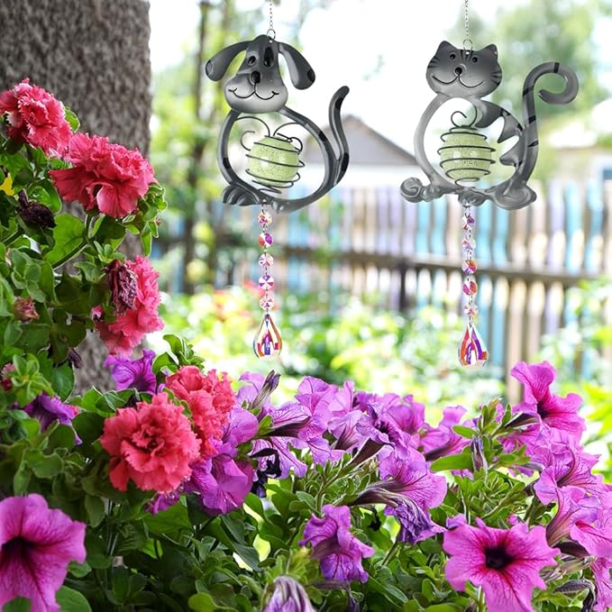 Cat＆Dog Garden Suncatcher,2 Pack Suncatchers with Crystal,Metal Sun Catchers Indoor Window Ornament for Outdoor Indoor Home Garden Decoration