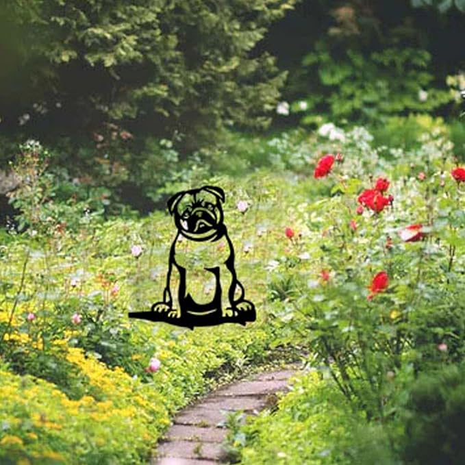 Metal Garden Dog Statue Ornament Gift Metal Art Dog Silhouette Decoration Steel Dogs Statue Decorative Garden Stakes for Yard, Lawn, Patio, Pathway (Bulldog)