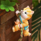 Climbing Cat Tree Hugger Garden Animal Statue Resin Sculpture Yard Decor for Outside, Funny Tree Climber Figurine Outdoor Patio Lawn Ornaments
