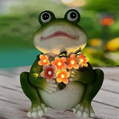 Solar Frog Garden Decor - Resin Frog Statues for Outside, Patio, Yard, Lawn, Gardening Gifts for Women, Outdoor Decorations