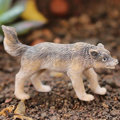 Unique Wildlife Sculpture Set Simulations Wildlife Sculpture Statues Outdoor Garden Decors Handmade Decors for Yard Texture