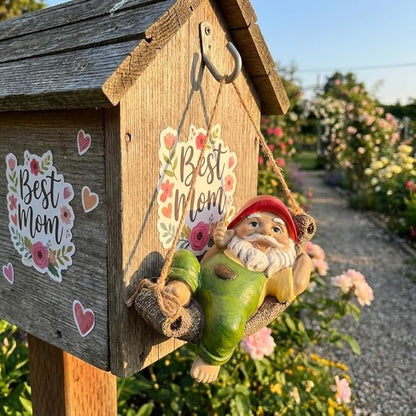 TERESA'S COLLECTIONS Garden Decor, Garden Gnomes Lying on Hammock, Gnomes Decor, Waterproof Resin Garden Decor, Garden Gifts for Mom,Indoor/Outdoor,7"
