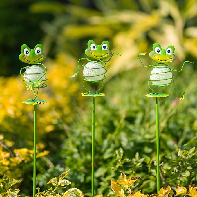 Frog Garden Stakes, 25" H Noctilucent Decorative Garden Stakes, 3 Pcs Glowing Metal Yard Art for Outdoor Spring Lawn Patio Pathway Decor
