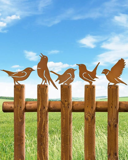 Rusty Birds Decoration, Metal Bird Craft Statue Ornaments Fence Topper Decor, Lifelike Patina Bird Decor Outdoor Ornaments Silhouette, Garden Fence Country Yard Art Gardening, Iron Material (5 Pcs)