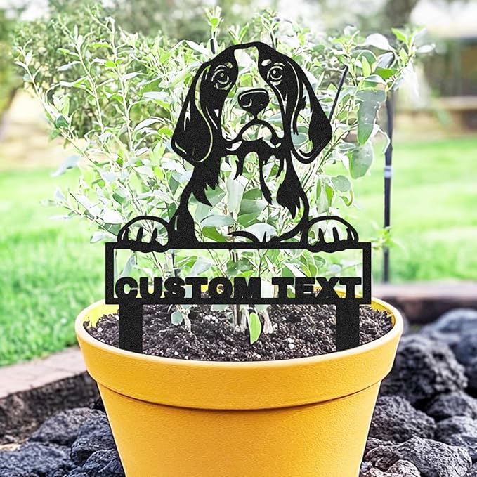 Personalized Metal Beagle Dog Garden Sign, Custom Dog Statue Beagle Yard Sign with Stakes, Customized Animal Pet Garden Stake Plaque Patio Lawn Decorative Outdoor Décor Name Signs