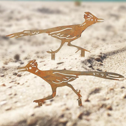 lasuroa 2pcs Metal Roadrunner Yard Art, Roadrunner Garden Stake Decorative Garden Stakes Rustic Desert Southwestern Decor for Outdoor Yard Lawn Patio Courtyard