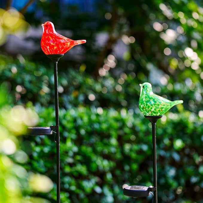 2 Pack Solar Powered Garden Stake Lights Outdoor, Cute Animal Outdoor Figurine Lights Ornament Statue Decor for Pathway, Patio, Red & Green Bird