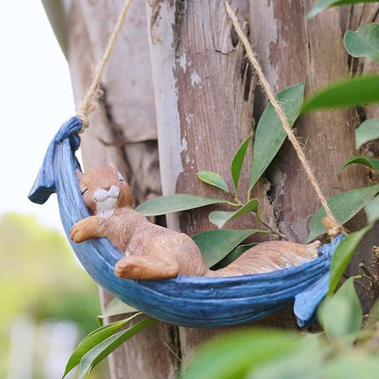 Squirrel Garden Décor Hanging Statue - Hanging on Tree Branch Squirrel Swing Statue Outdoor Garden Decoration Outdoor Gift Comes Statues with Rope and Hook 7.75 * 3.75 * 3.25 Inch
