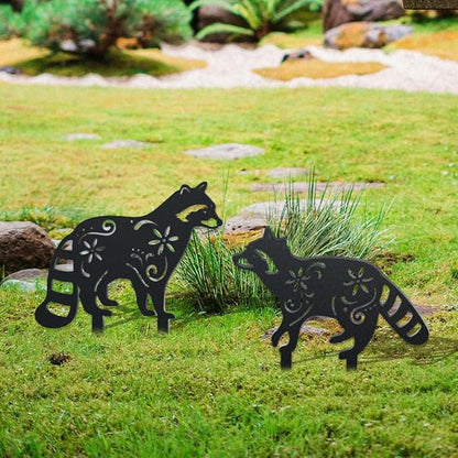 WADORN 2Pcs Raccoon Metal Decorative Garden Stakes, Black Raccoon Silhouette Metal Outdoor Statues Animals Garden Ornament Gifts Black Yard Art Decoration for Outdoor Backyard Patio Lawn Walkways