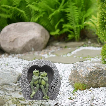 Garden Sulpture Frog Lover Statue Cute Frog Decor for Outside, Gift of Garden Statues and Figurines Outdoors,7.09 Inch