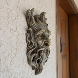 Old Man Tree Face Hugger Outdoor Decor, Handmade Tree Art Resin Statue with Root Details, Whimsical Hanging Yard Art for Garden Wall Fence