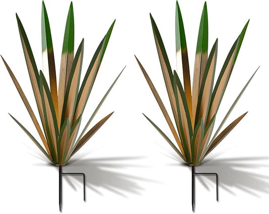 Homight Large Agave Sculpture Rustic Metal Agave Plant Outdoor Interior Decoration Outdoor Lawn Decoration Yard Wooden Posts Matching Garden Suitable for Patio