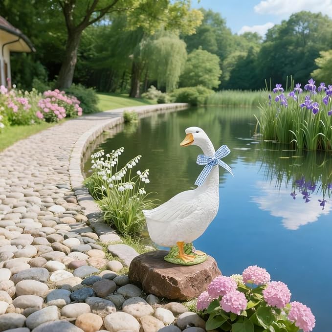 DiliComing Porch Goose Statue Outdoor Decor - 12 Inch Resin Garden Goose Statues Weatherproof Lawn Sculpture for Front Porch Yard Patio Gifts for Grandma Mom Women