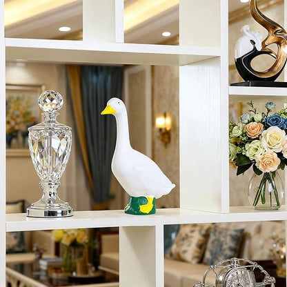 7 Inch White Goose Statue Resin Figurine Lifelike Desktop Animal Ornament for Home Garden Outdoor Decor, Perfect for Porch Lawn Patio Backyard Farm Theme Decoration, Collectible Craft Sculpture
