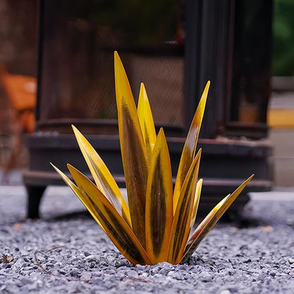 Outdoor Garden Metal Yard Art: Metal Agave Plants Outdoor Decor, Lawn Ornaments for Outside, Large Leaf Enlarge Thickened Artificial Agave Plant, for Outdoor Garden Yard Sculpture Decor (Yellow)
