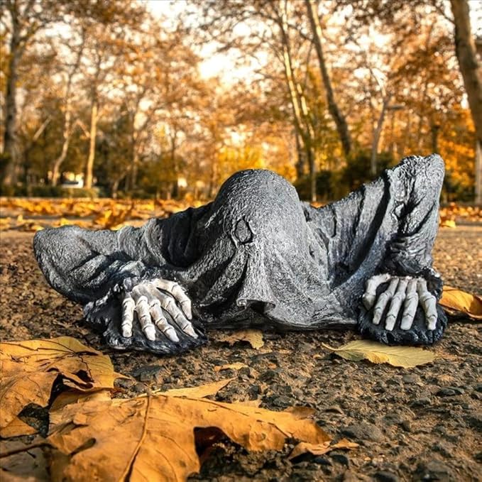 Design Toscano QM21463 The Creeper from The Grave Garden Statue Zombie Halloween Decoration, Small Size But Still Scary, Multicolored