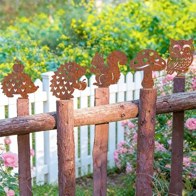 5Pcs Metal Squirrel Garden Stake for Wall Fence Rusty Garden Art Hedgehog Owl Mushrooms Squirrel Pattern Durable Iron Yard Sculptures for Pathway Patio Lawn Ornaments Ground Insert Decor