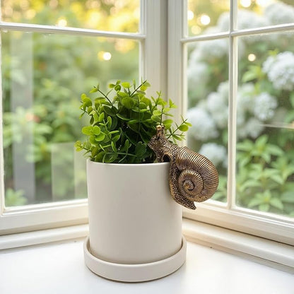 Vintage Bronze Climbing Snail Statue Flower Pot and Vase Hugger Miniature Fairy Garden Terrarium Decor Resin Art Patio Lawn Yard Ornaments Outdoor Fence Decorations