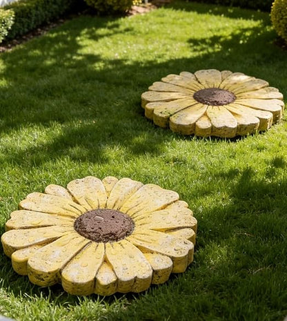 Landoraloria Cement Flower Stepping Stone 10” Daisy Garden Path Stone for Yard & Walkway Handcrafted Non-Slip Outdoor Patio Decor Weather-Resistant Cement Stone (Purple)