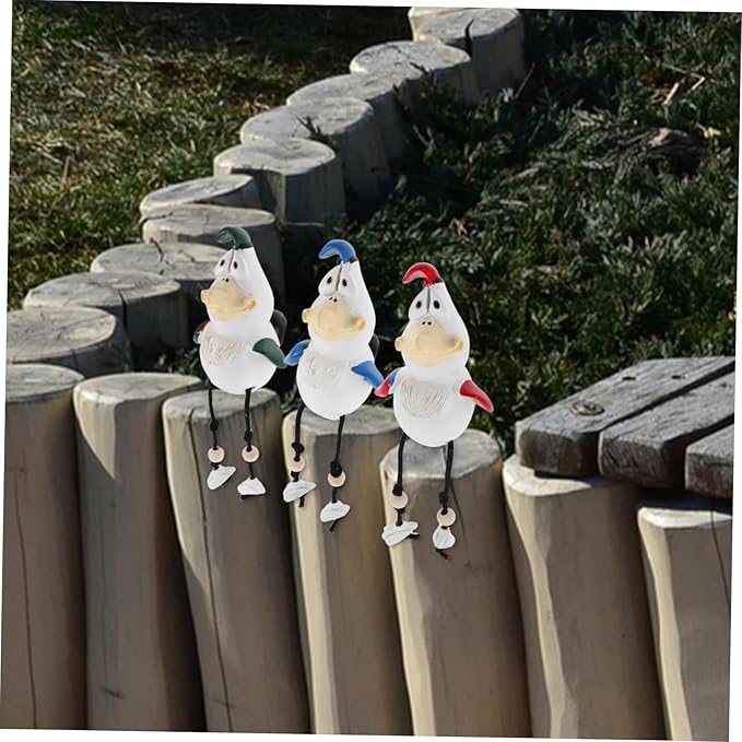 PRETYZOOM 3pcs Funny Resin Statues Quirky Outdoor Decor for Patio and Balcony Weatherproof Animal Figurines for Courtyard Decoration