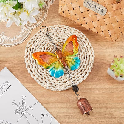 WADORN Metal Butterfly Wind Chimes, Funny Butterfly Wind Bells Lucky Butterflies Hanging Windchimes Garden Decorations for Indoor Outdoor Yard Patio Home Garden Balconies Ornament Housewarming Gifts