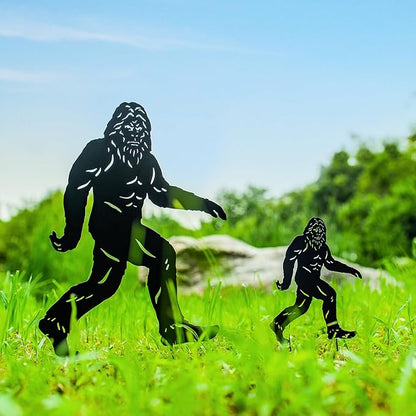 EZTZEN 15.8 inch Bigfoot Outdoor Decor Big Foot Sasquatch Gifts for Men/Dad/Women Metal Bigfoot Silhouette Statues for Yard Decor, Garden Decor, Yard Art, Forests, Yard Display, Lawn Decorations