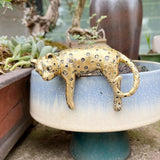 Miniature Lying Leopard Figurines Plant Decorations for Pots,Golden Resin Leopard Statue Planter Pot Hugger,Cute Flower Pot Hanger,Funny Garden Decor Outdoor Yard Balcony Gifts