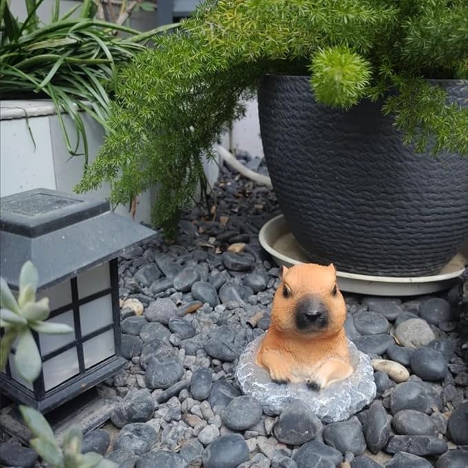 Groundhog Garden Statue 5.2 Inch - Outdoor Lawn Decor Animal Figurine for Yard Patio Flower Bed, Weather Resistant Resin Sculpture, Spring Gardening Gift