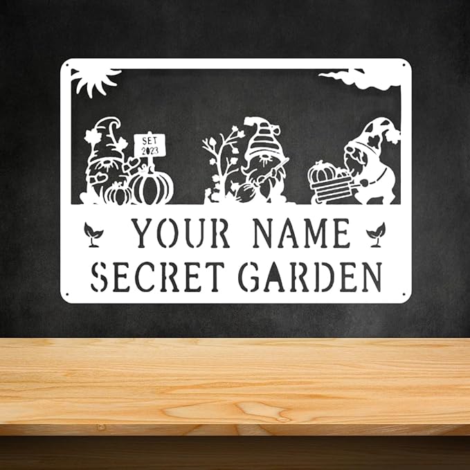 Decorative Signage, Customize Metal Garden Signs Outdoor Decor, Personalized Family Name Sign for Mom Grandma, Rustic Wall Art
