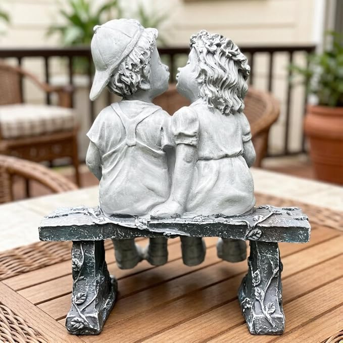Garden First Kiss Outdoor Statue Decorative, Flower Bed Decor Puppy Love Kissing Couple,Boy and Girl Kissing Garden Figurine for Yard Patio Art