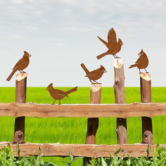Bnesi 5PCS Metal Cardinal Garden Decor Set Yard Art Bird Decor for Garden Decor Outdoor Ornaments as Fence Decorations Outdoor Ideal for Spring Yard Decor and Farmhouse Statues (Cardinal Bird)