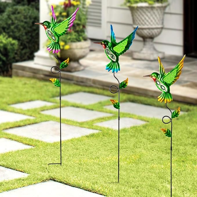 3 Pcs Hummingbird Decorative Garden Stakes,Metal Yard Art for Lawn Pathway Patio Plant Pot Flower Bed Ornaments Spring Outdoor Decor