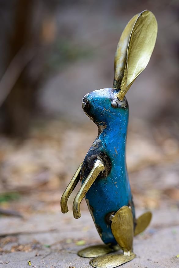 De Kulture Handcrafted Recycled Iron Gold Bunny Sitting Decorative Collectible Figurine showpiece Holiday décor Ideal for Garden Decoration, 4x1.9x8.8 (LWH) inches