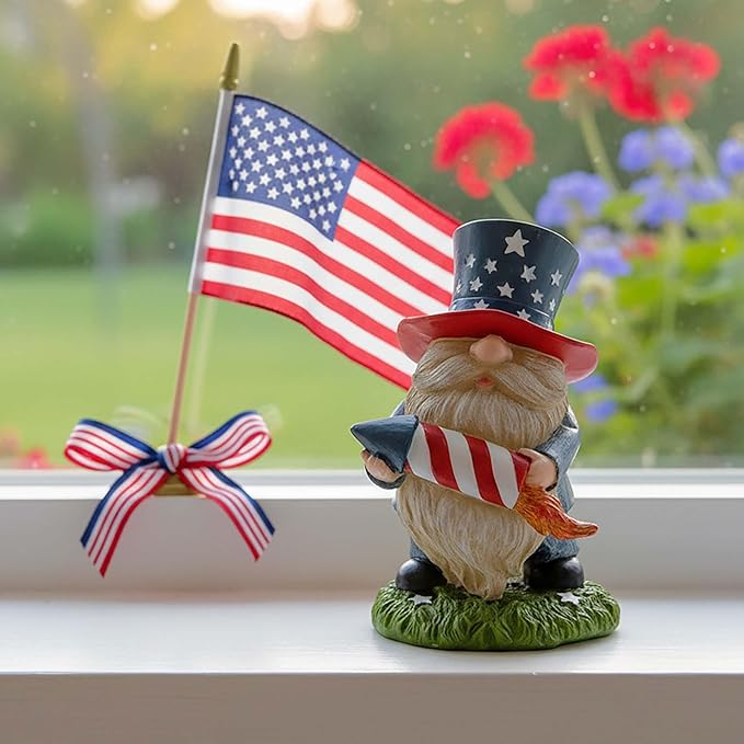 Patriotic Garden Gnome Statue with Firework – Resin Fourth of July Gnome Decoration for Yard, Garden & Home, Independence Day Decor