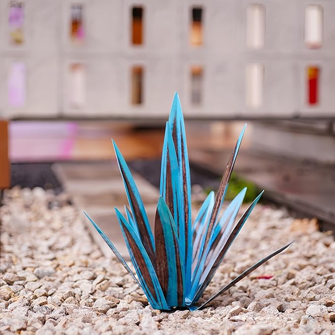 Outdoor Garden Metal Yard Art: Metal Agave Plants Outdoor Decor, Lawn Ornaments for Outside, Large Leaf Enlarge Thickened Artificial Agave Plant, for Outdoor Garden Yard Sculpture Decor (Sky Blue)
