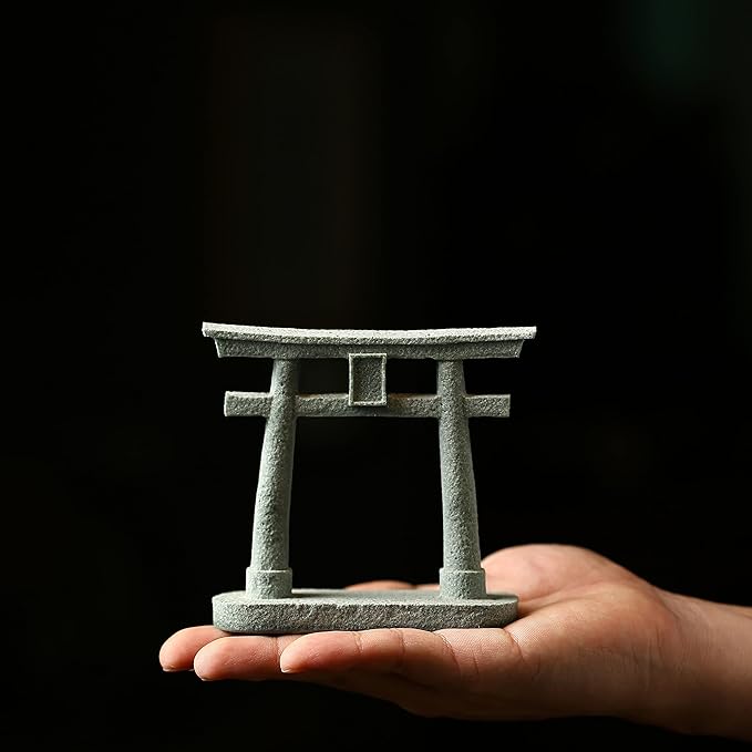 6 PCS Mini Zen Garden Accessories, Miniature Garden Bridge Foo Dogs Torii Gate Sandstone Figurines Meditation Zen Decor Japanese Fish Tank Terrarium Decorations Plant Pots Bonsai Craft Decor (M)