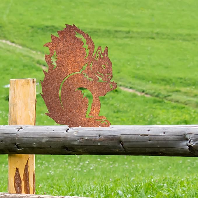 Rusty Squirrel Garden Ornament, Rusty Squirrel Silhouette to Screw in Wood, Metal Garden Decoration, Metal Garden Decor, Fence Topper, Gift Idea for Garden or Wildlife Loverent