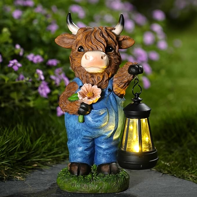 Garden Highland Cow Decor Solar Outdoor Statues - Solar Highland Cow Decor for Yard Garden Patio Lawn Ornaments,Hignland Cow Gifts for Mom,Grandma,Women