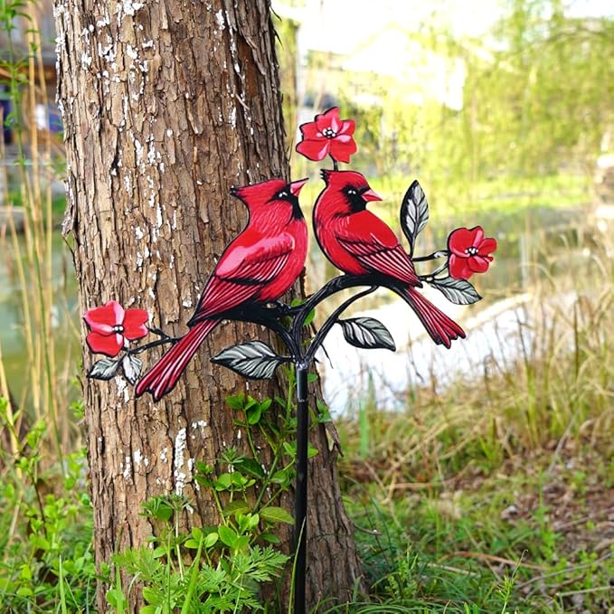 Red Cardinal Garden Stake - Metal Outdoor Decor for Patio & Yard(Red Cardinal-b)