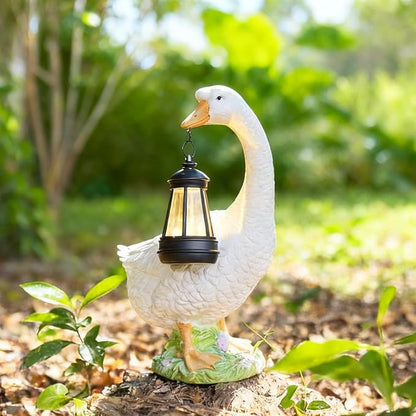 DiliComing Solar Porch Goose Statue - Outdoor Garden Decor Resin Goose Statues for Yard Lawn Patio Unique Gift Mom Grandma Women