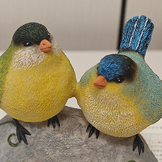 Bird Garden Statue, 6.31 Inch Lifelike Standing Bird with Hope Characters Stone, Small Resins Figurine for Home Table Outdoor Lawn Porch Patio Balcony Yard Decor (b)