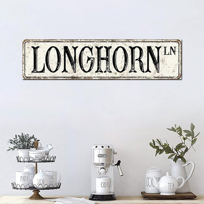 Madcolitote Rustic Longhorn Wood Signs Longhorn Custom Street Signs Metal Retro Wood Plaque Farmhouse Wall Art Wall Decor for Home Bars Clubs Cafes Man Cave Party 6x24in